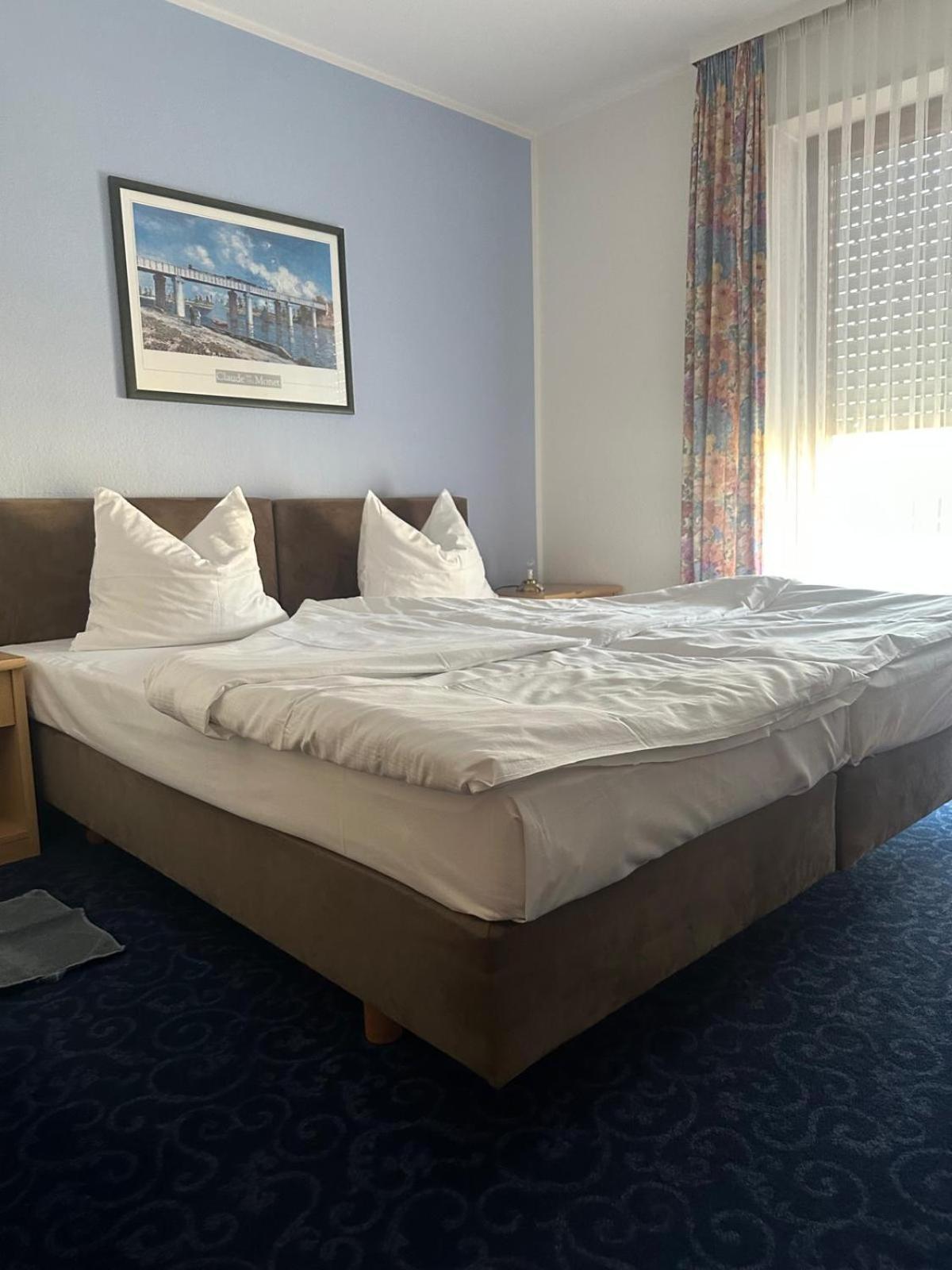 Hotel Alt Nuernberg Mannheim Bagian luar foto